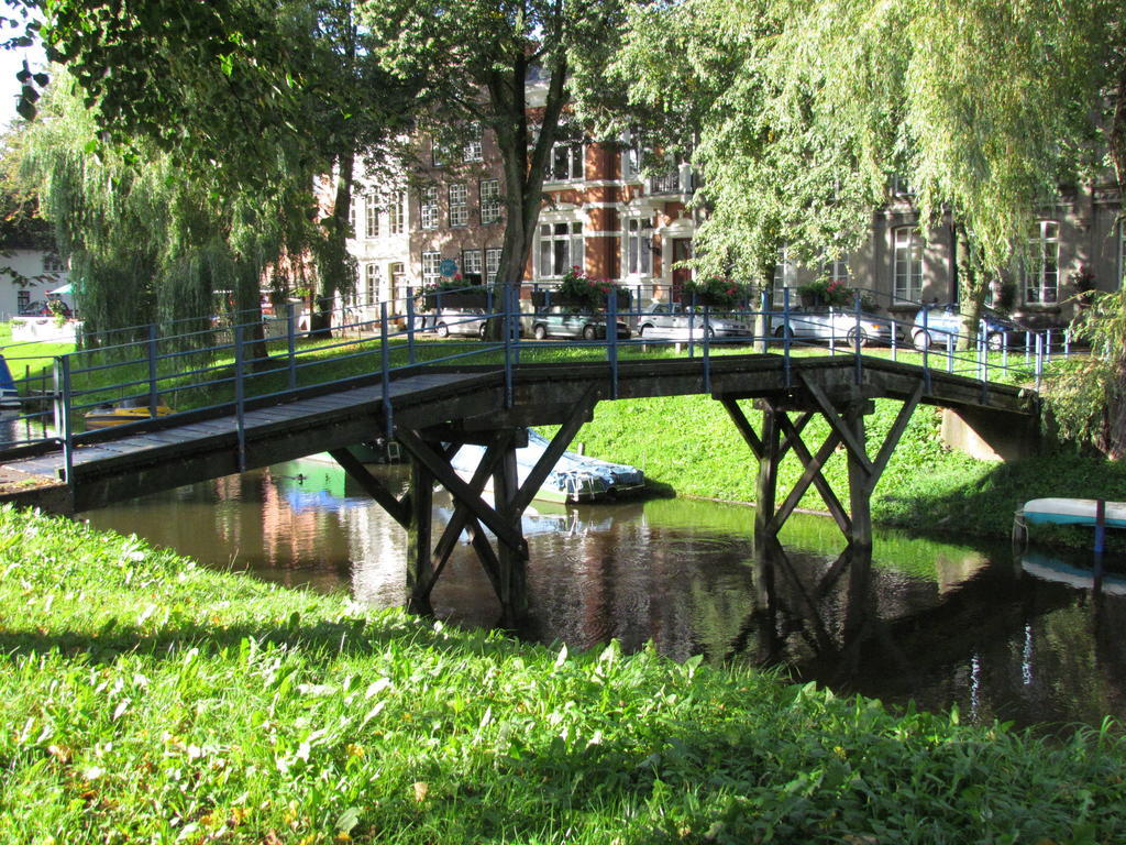 Apartments Im Froschhaus Mit Fruehstueckskuechen Friedrichstadt Luaran gambar